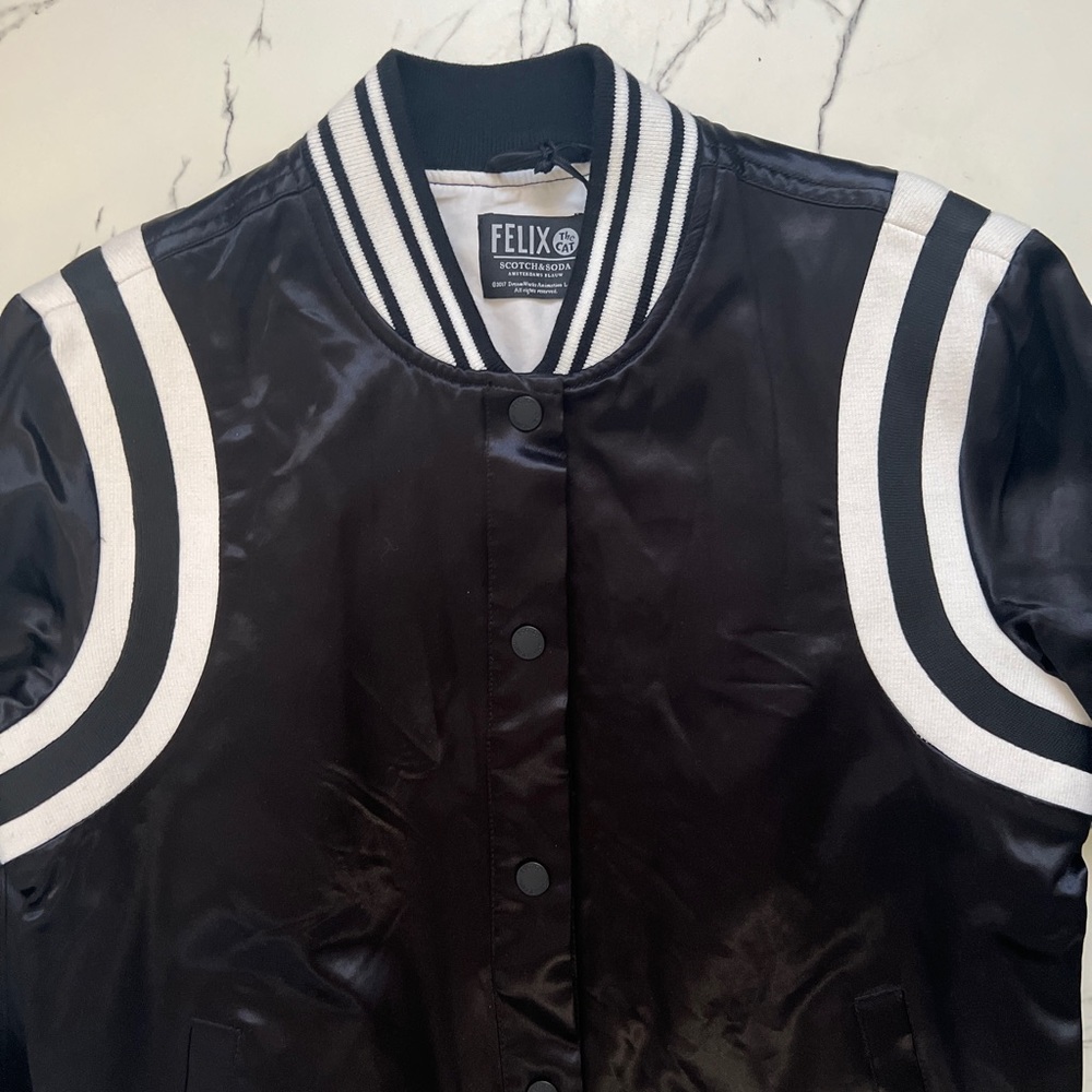 Scotch & Soda Black and White Bomber Jacket - Picture 4 of 5